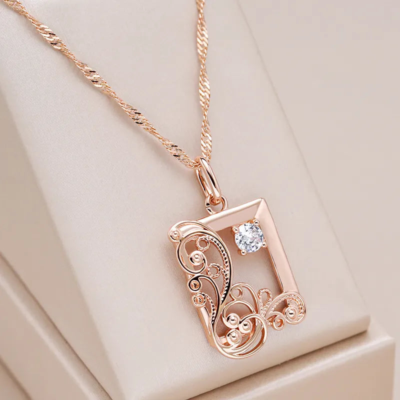 SYMPHONY NECKLACE